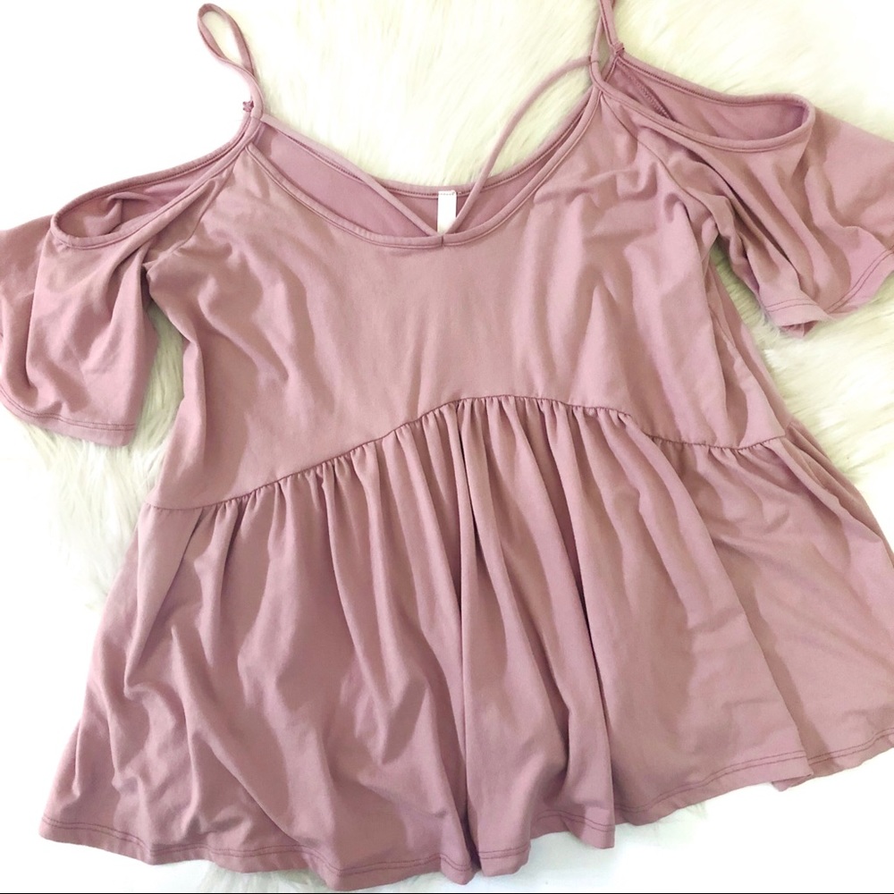 5/$25 Pink peplum top